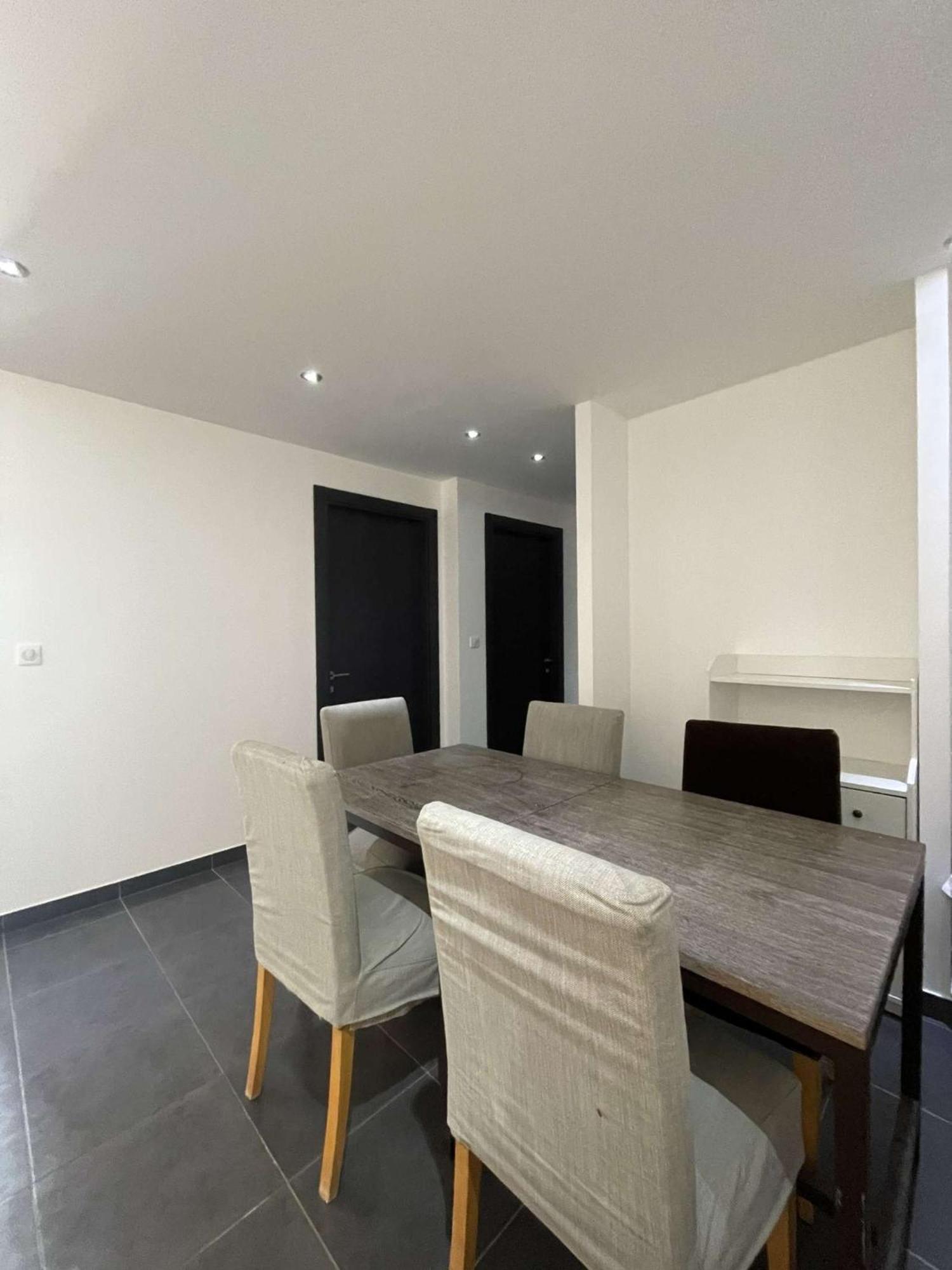 Appartement Neuf, 2 Chambres, Terrasse Plein Sud A Sainte-Maxime Exterior foto
